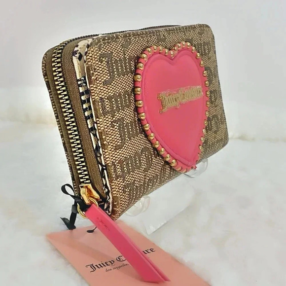Juicy Couture Love Never Dies Multicompartment Bifold Wallet NWOT - Picture 4 of 8